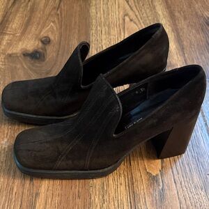 Via Spiga chocolate brown Suede block Heel slip on